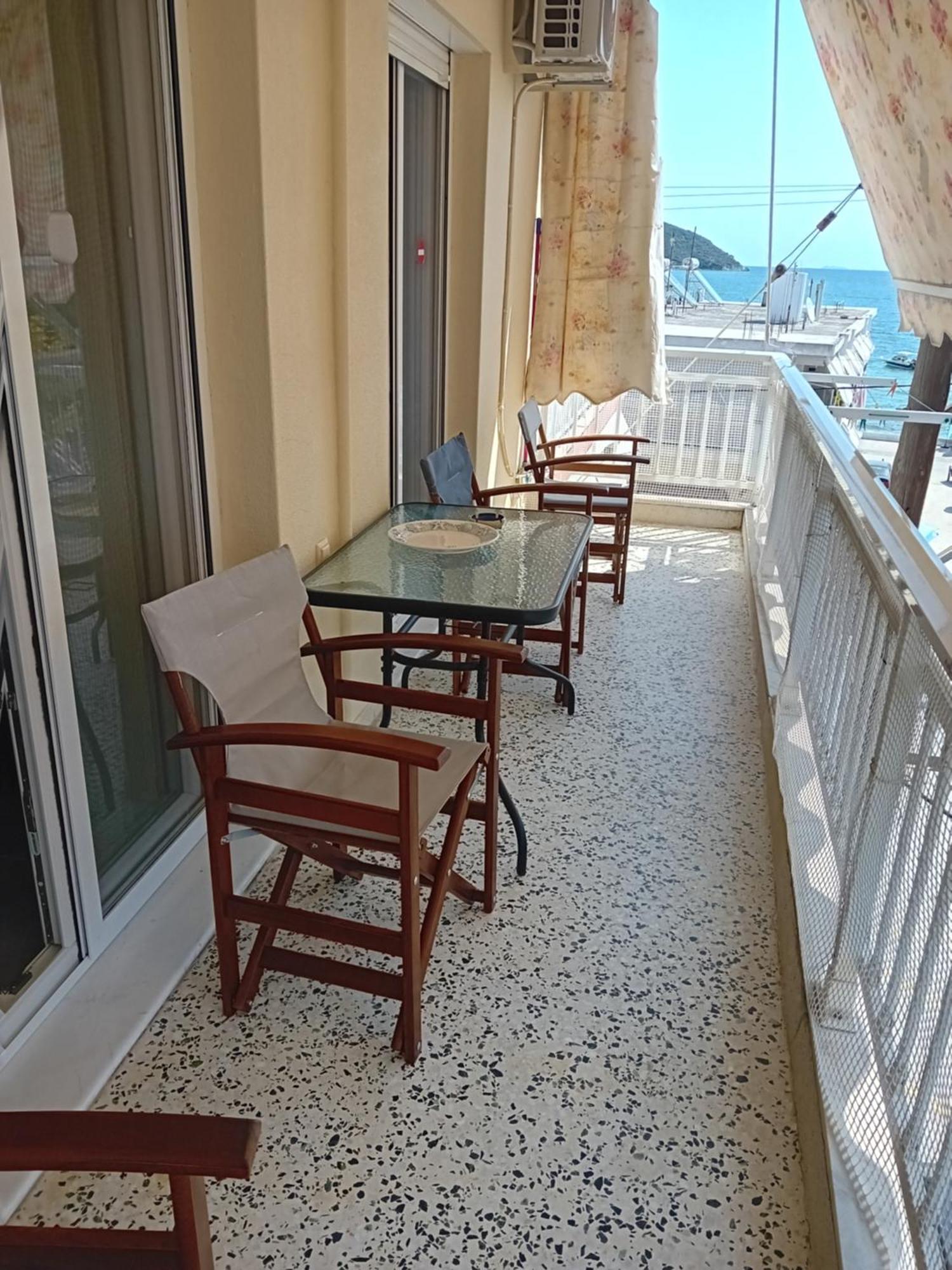 Sea Διαμέρισμα Néa Péramos Εξωτερικό φωτογραφία